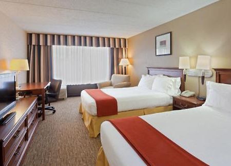 Holiday Inn Express Seaford-Route 13 Eksteriør billede