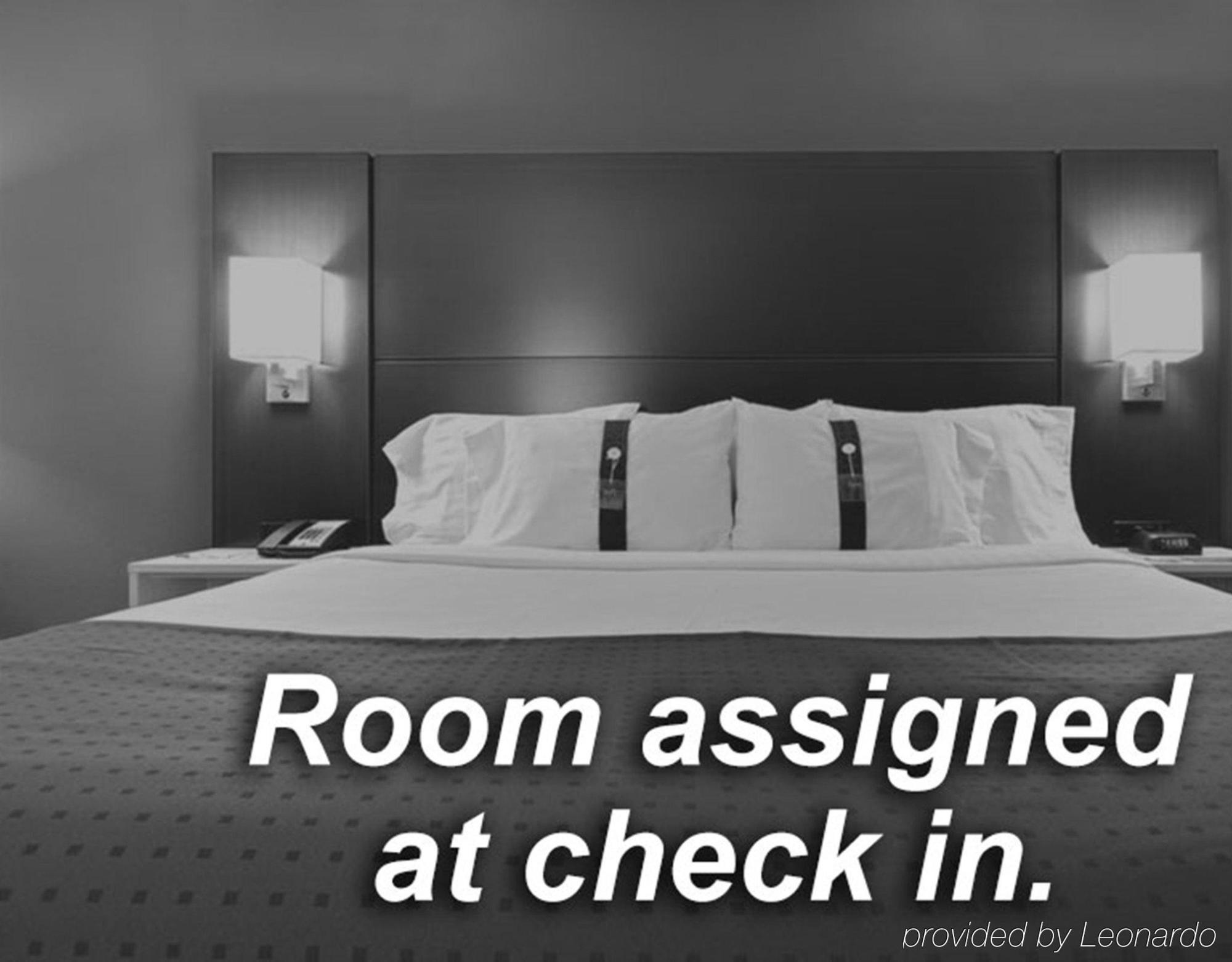 Holiday Inn Express Seaford-Route 13 Eksteriør billede