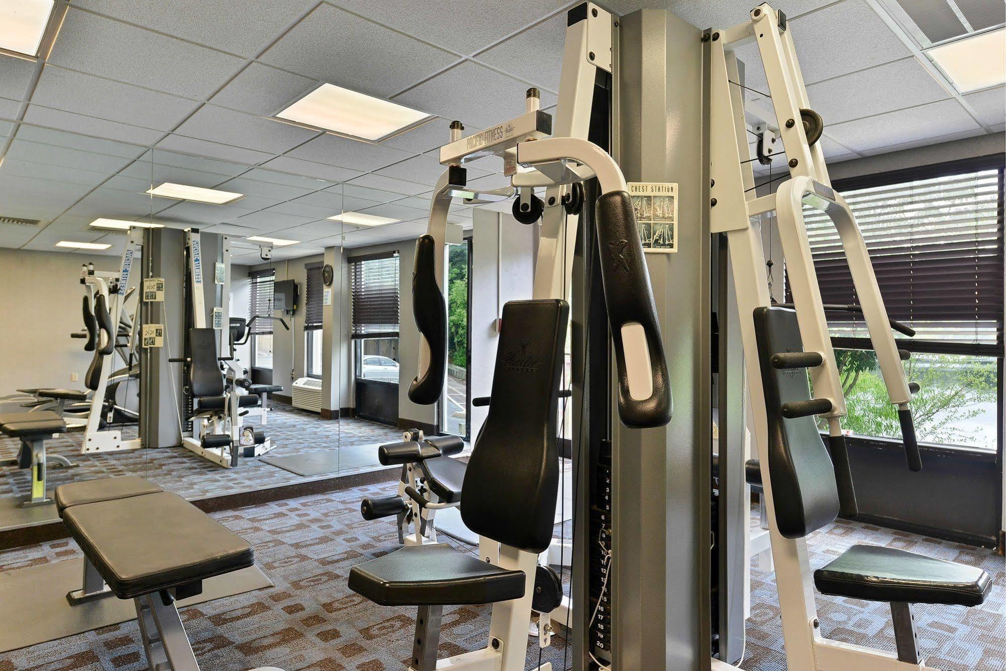 Holiday Inn Express Seaford-Route 13 Eksteriør billede