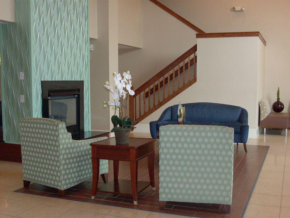 Holiday Inn Express Seaford-Route 13 Interiør billede