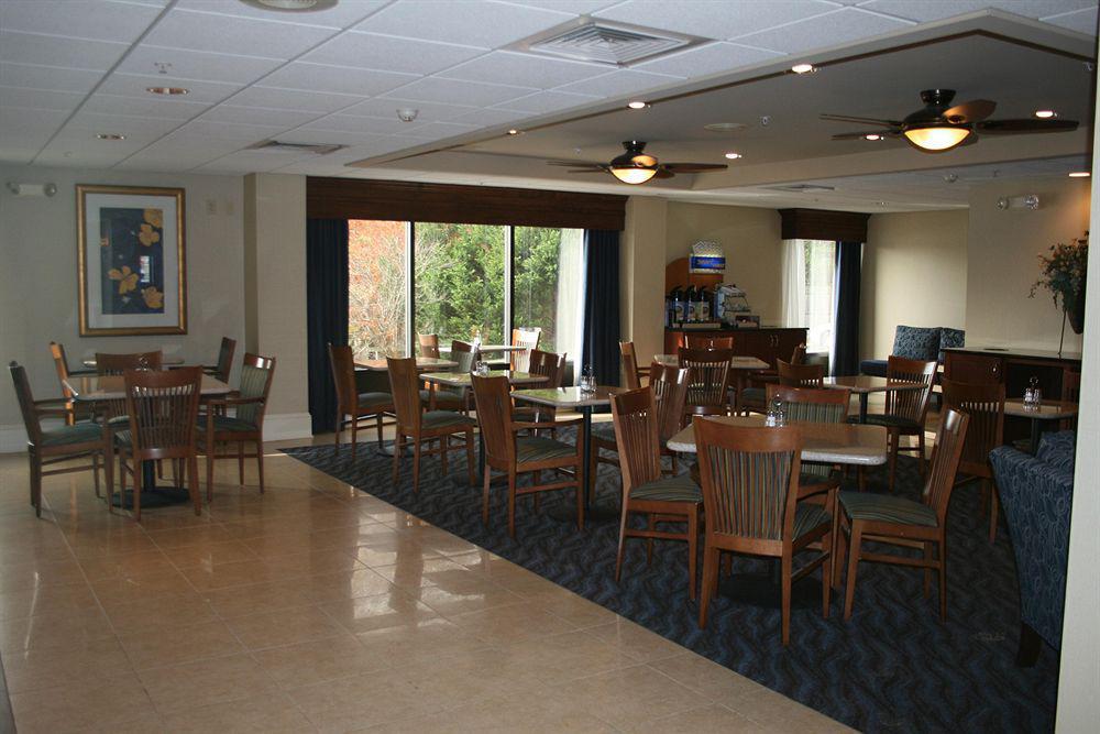 Holiday Inn Express Seaford-Route 13 Restaurant billede